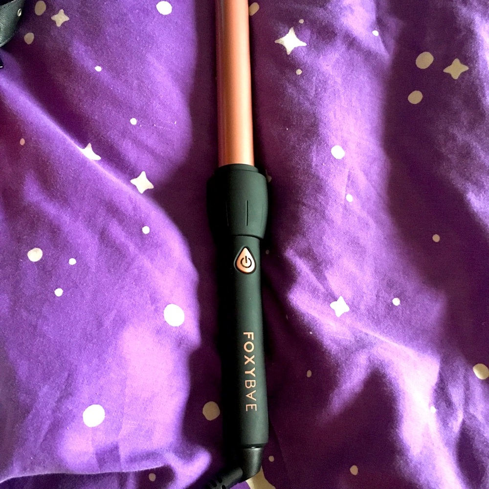 COPY - Brand new Foxybae Curling Rod (25 mm wand)